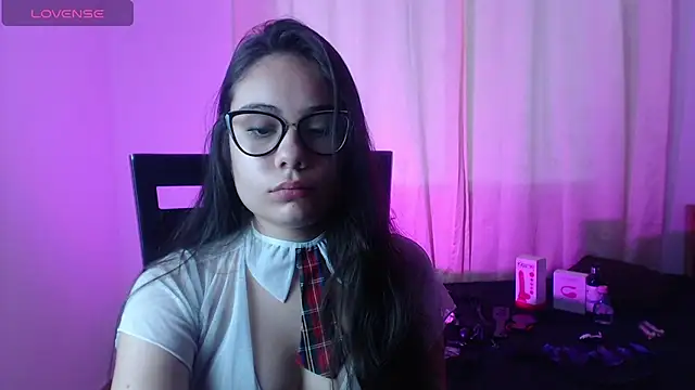  Moon rose online show from March 18, 2026, 2:31 pm