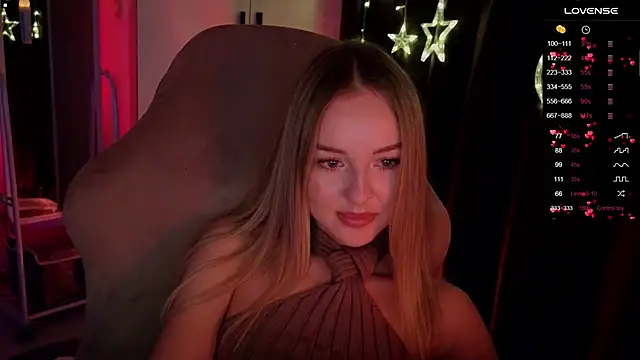 Snapshot of Nestyzz chatting on March 3, 2026, 3:12 am Nestyzz online show from March 3, 2026, 3:12 am