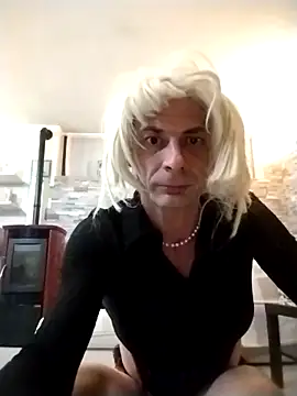 Snapshot of marti_8 chatting on March 26, 2026, 3:12 am marti 8 online show from March 26, 2026, 3:12 am