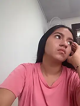 Snapshot of DulceCaroX chatting on May 15, 2026, 12:12 pm DulceCaroX online show from May 15, 2026, 12:12 pm