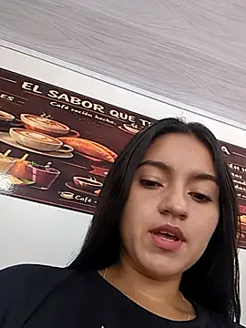 Snapshot of DulceCaroX chatting on May 29, 2026, 1:20 pm DulceCaroX online show from May 29, 2026, 1:20 pm