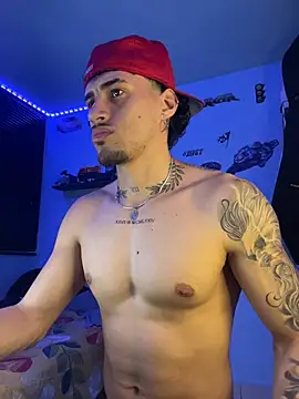 TOMAS CONOR online show from April 16, 2026, 12:44 am