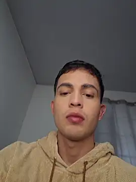 NewYoungHot online show from March 6, 2026, 8:38 pm