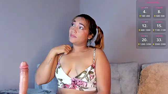 Miia Grey  online show from March 25, 2026, 1:06 pm