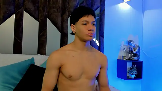 TonyPetrovjs online show from March 8, 2026, 5:11 am