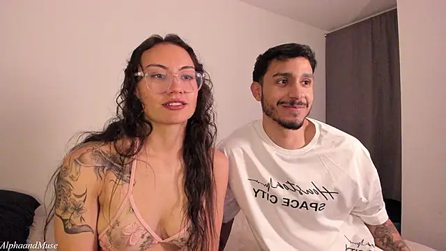 alphaandmuse online show from February 26, 2026, 2:10 am