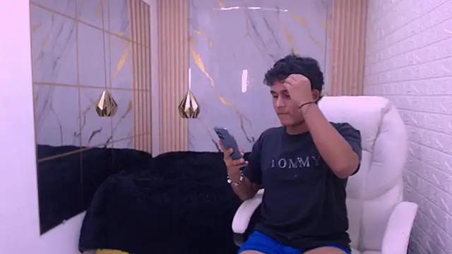 velvet o online show from March 6, 2026, 5:15 am