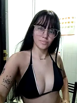 sara cute so online show from February 24, 2026, 2:53 am