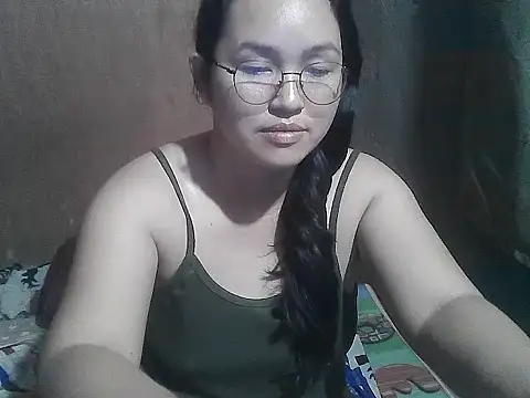 wildchinita00 online show from March 10, 2026, 11:21 pm