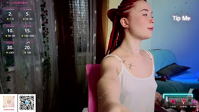 WendyCandy18 online show from April 19, 2026, 4:12 am