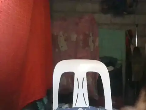 Snapshot of lovelypinay00 chatting on July 11, 2026, 1:03 pm lovelypinay00 online show from July 11, 2026, 1:03 pm