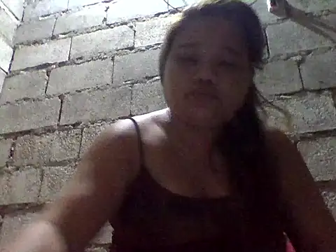 sweetlyn31 online show from July 7, 2026, 8:13 pm