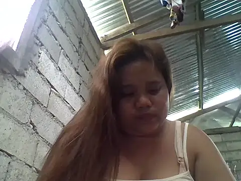 sweetlyn31 online show from July 23, 2026, 5:16 am