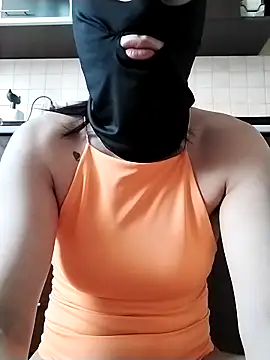 Honeybby1 online show from March 3, 2026, 7:47 am