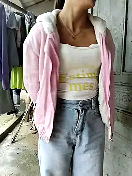 ngocbao11 online show from March 8, 2026, 2:26 am