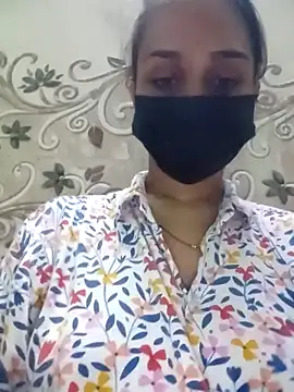 Vandana122 online show from May 12, 2026, 10:56 am