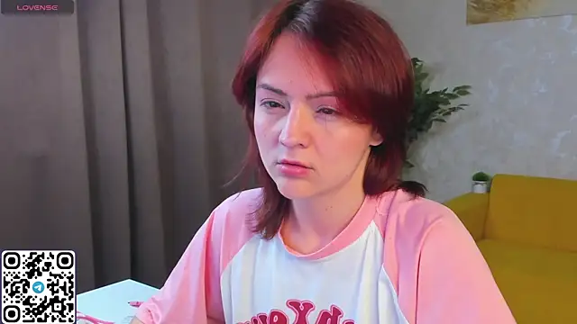 taticamomile online show from March 20, 2026, 5:01 am