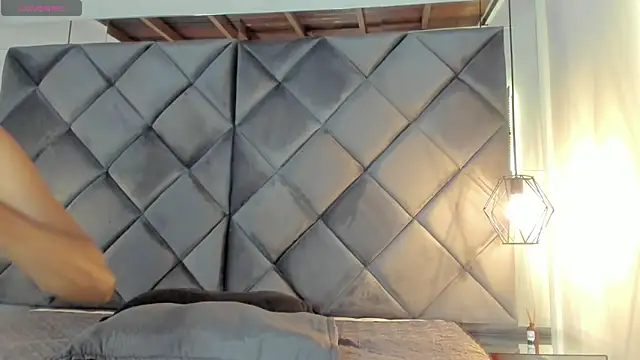 ebonyx40 online show from April 24, 2026, 11:12 am