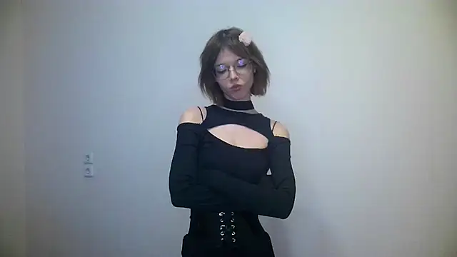 Kate Mooss online show from February 24, 2026, 1:53 pm