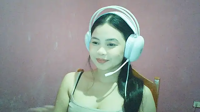 Snapshot of DessertFlower chatting on May 22, 2026, 3:24 am DessertFlower online show from May 22, 2026, 3:24 am