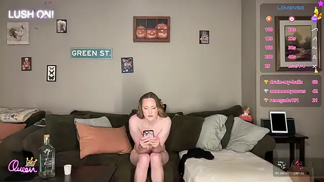 greenxxxqueen online show from April 26, 2026, 4:32 am
