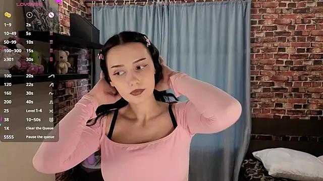 Six Seven7 online show from April 10, 2026, 12:21 pm