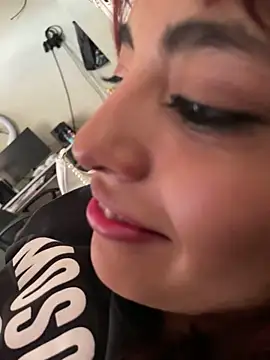 Snapshot of peligrosamylu chatting on March 2, 2026, 2:02 pm peligrosamylu online show from March 2, 2026, 2:02 pm