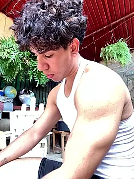 Snapshot of Alejandrososas chatting on March 29, 2026, 5:35 pm Alejandrososas online show from March 29, 2026, 5:35 pm