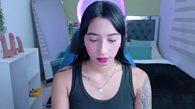 ivvoncute online show from July 16, 2026, 1:11 am