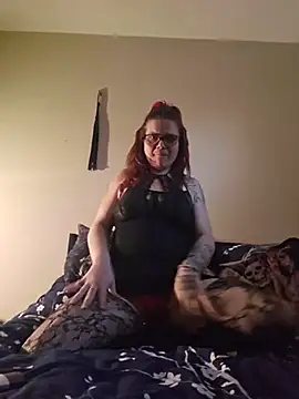 Snapshot of Sexymilf6992 chatting on June 8, 2026, 12:47 am Sexymilf6992 online show from June 8, 2026, 12:47 am