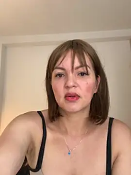 Viictoria-Jones online show from July 21, 2026, 10:06 am