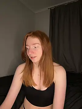 HoneyBunny18 online show from March 13, 2026, 5:19 pm