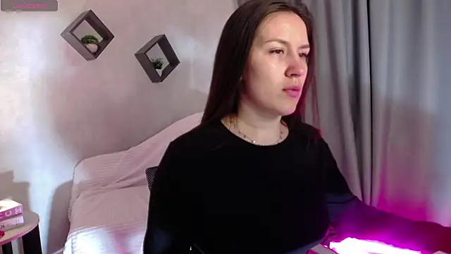 Snapshot of asti_bubbles chatting on May 6, 2026, 1:14 am asti bubbles online show from May 6, 2026, 1:14 am