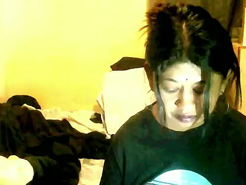 IndianPleasures21 online show from April 21, 2026, 1:42 am