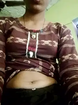 wifedesi7050 online show from April 15, 2026, 9:05 am