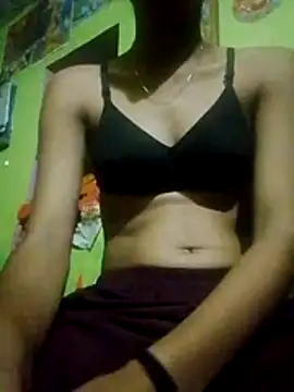 Snapshot of wifedesi7050 chatting on May 25, 2026, 5:08 pm wifedesi7050 online show from May 25, 2026, 5:08 pm