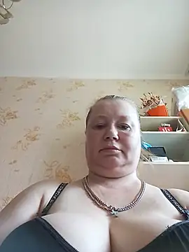 Snapshot of KiraStanton chatting on June 30, 2026, 9:21 am KiraStanton online show from June 30, 2026, 9:21 am
