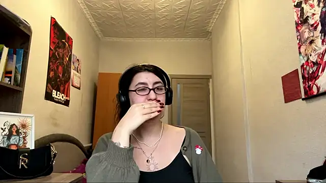 AshlynWabasha online show from February 26, 2026, 1:21 pm