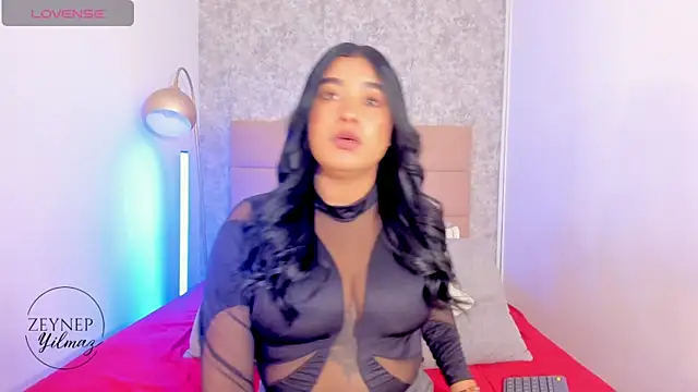 ZeynepYilmaz online show from April 9, 2026, 9:09 pm