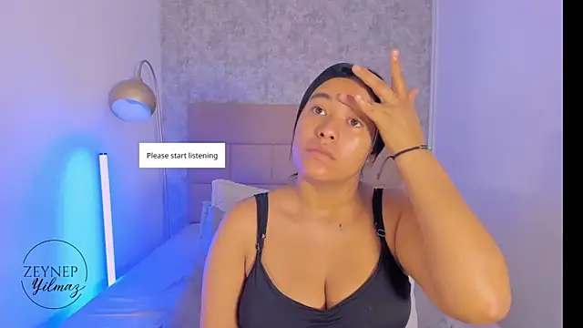 ZeynepYilmaz online show from April 17, 2026, 8:34 pm