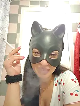 halii21 online show from June 4, 2026, 7:03 am