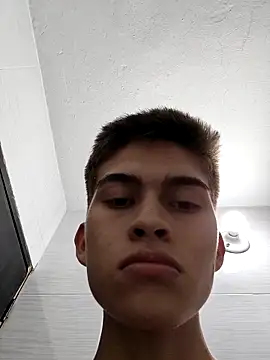 bbluchito online show from February 26, 2026, 4:11 am