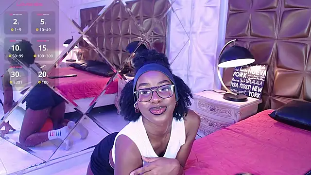 Snapshot of MelodyBlazze chatting on May 8, 2026, 8:14 pm MelodyBlazze online show from May 8, 2026, 8:14 pm