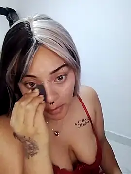 Snapshot of RubyCastellanos_XXXX chatting on February 27, 2026, 7:14 pm RubyCastellanos XXXX online show from February 27, 2026, 7:14 pm