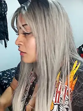 Snapshot of RubyCastellanos_XXXX chatting on March 4, 2026, 2:06 am RubyCastellanos XXXX online show from March 4, 2026, 2:06 am