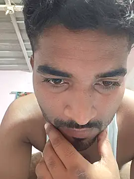 Snapshot of Fantasy_King_3939 chatting on July 6, 2026, 1:41 pm Fantasy King 3939 online show from July 6, 2026, 1:41 pm
