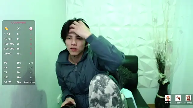 Stich 23 online show from April 15, 2026, 5:42 pm