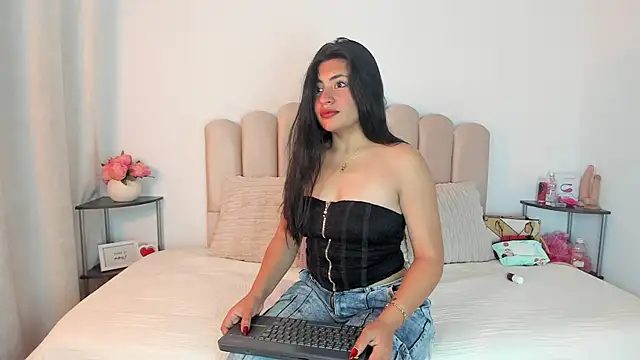 celeste z online show from February 28, 2026, 11:55 am