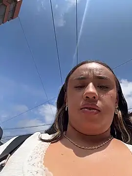 Eyssha online show from March 10, 2026, 6:46 pm