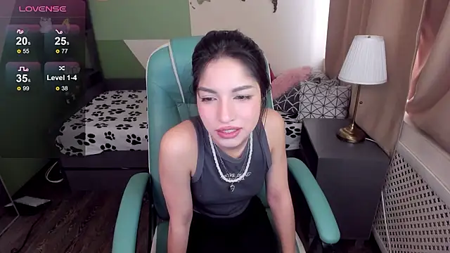 GabiSilk online show from March 3, 2026, 10:21 am